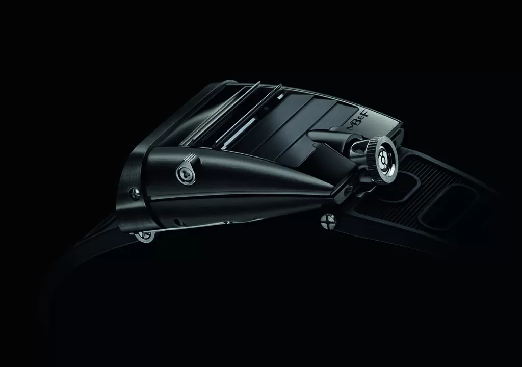 Horological Machine N°5 CarbonMacrolon di MB&F