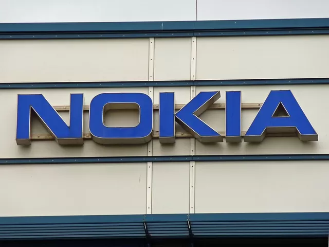 Nokia acquisisce Alcatel-Lucent per 15,6 miliardi