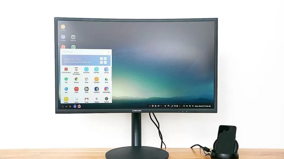 Samsung Galaxy S9 al lancio con una nuova dock per PC