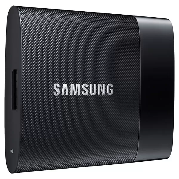 Samsung T1 hard disk SSD da 1 terabyte che sta nel palmo di una mano